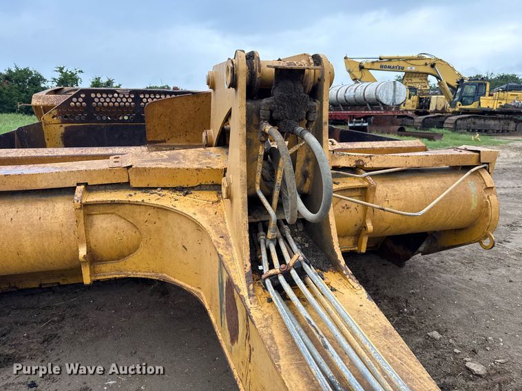 image for item ED5710 John Deere 2112C scraper