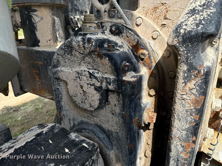 image for item ED5712 2006 Sterling L9500 vacuum truck