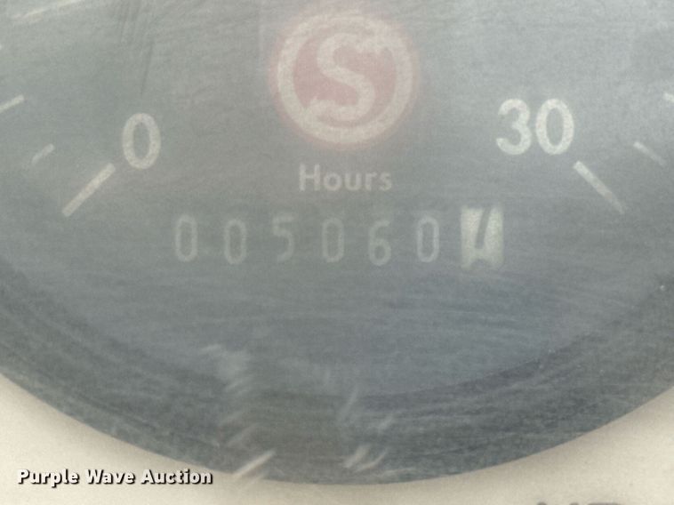 image for item ED5712 2006 Sterling L9500 vacuum truck