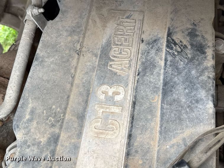 image for item ED5712 2006 Sterling L9500 vacuum truck