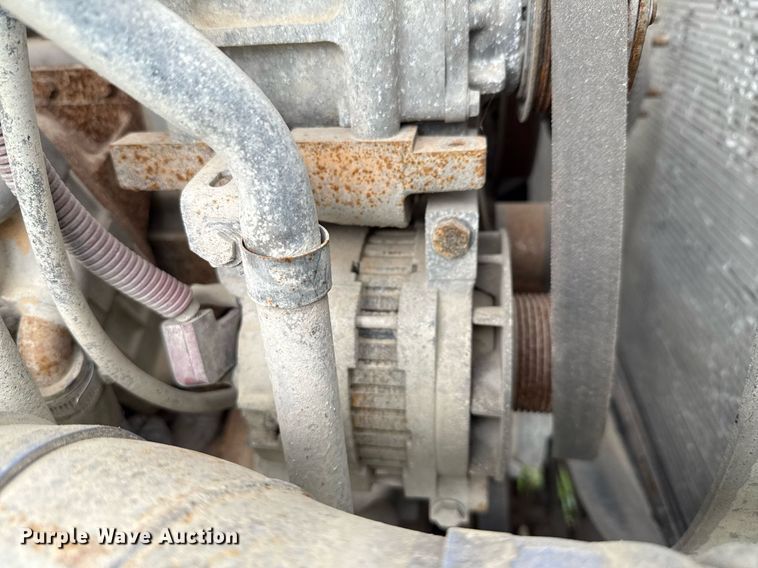 image for item ED5712 2006 Sterling L9500 vacuum truck