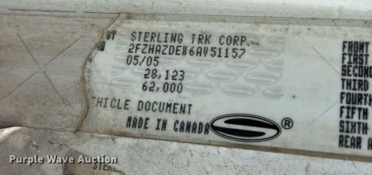 image for item ED5712 2006 Sterling L9500 vacuum truck