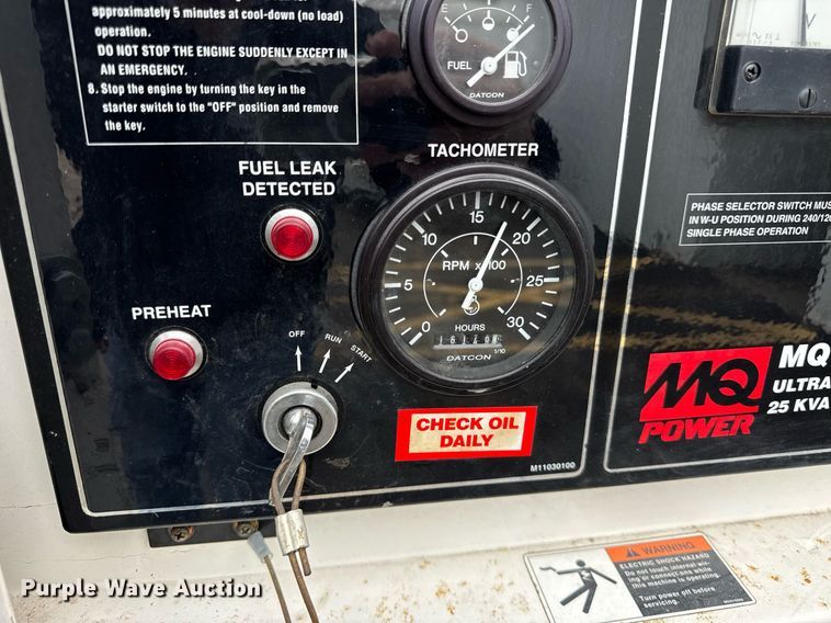 image for item EF2029 MQ Whisperwatt DF-027012 generator