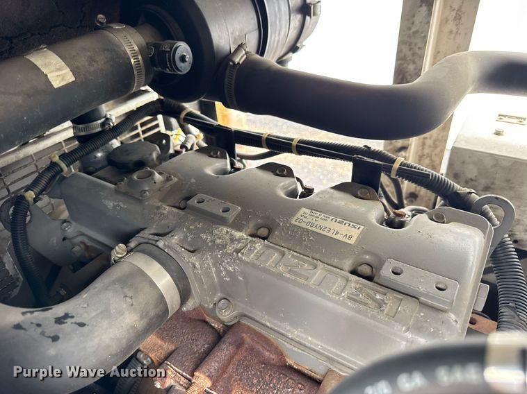 image for item EF2029 MQ Whisperwatt DF-027012 generator