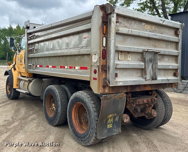 image for item EF2034 2001 Sterling L-Line dump truck