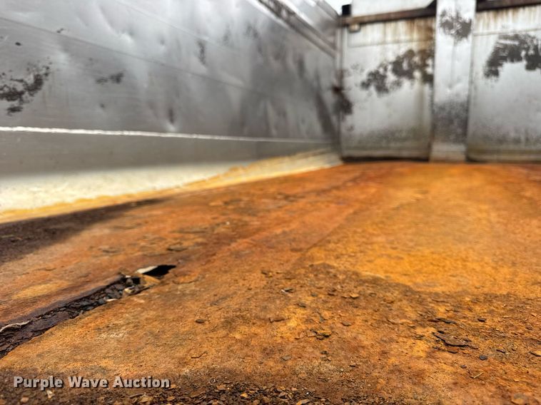 image for item EF2034 2001 Sterling L-Line dump truck