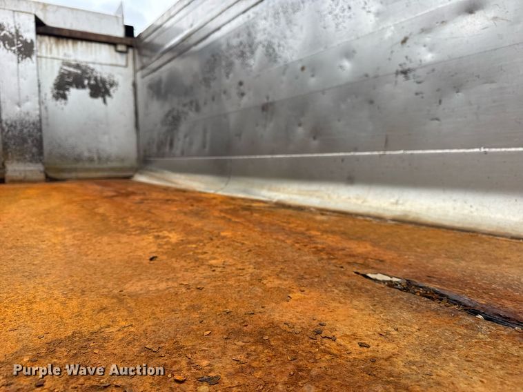 image for item EF2034 2001 Sterling L-Line dump truck