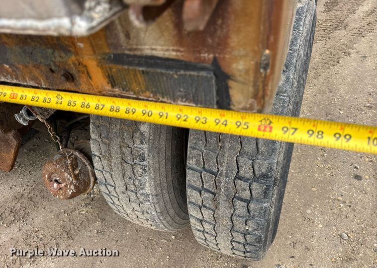 image for item EF2034 2001 Sterling L-Line dump truck