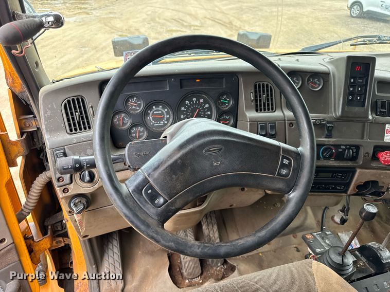 image for item EF2034 2001 Sterling L-Line dump truck