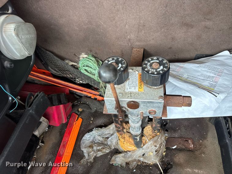 image for item EF2034 2001 Sterling L-Line dump truck