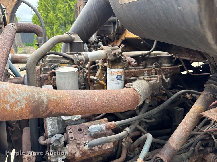 image for item EF2034 2001 Sterling L-Line dump truck