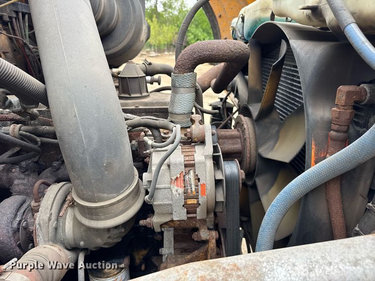 image for item EF2034 2001 Sterling L-Line dump truck