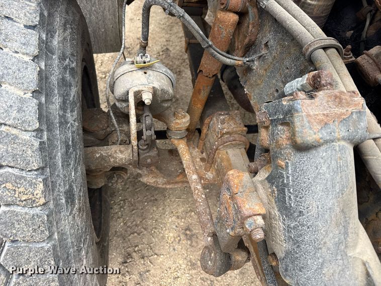 image for item EF2034 2001 Sterling L-Line dump truck