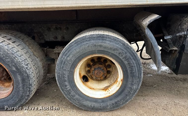 image for item EF2034 2001 Sterling L-Line dump truck