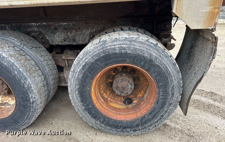 image for item EF2034 2001 Sterling L-Line dump truck