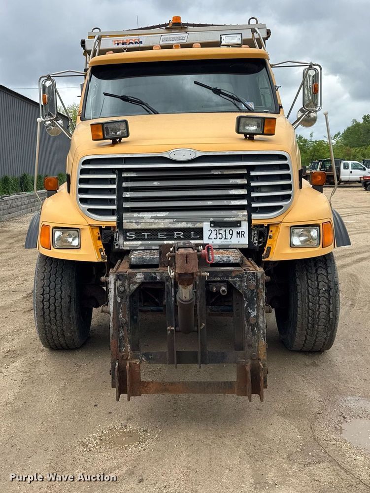 image for item EF2035 2001 Sterling LT8500 dump truck