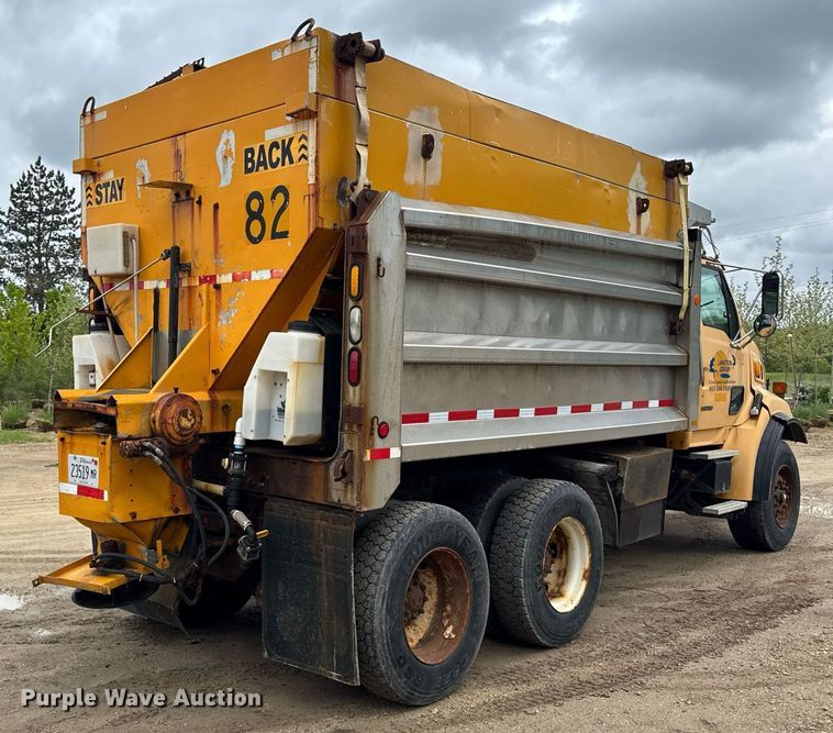 image for item EF2035 2001 Sterling LT8500 dump truck