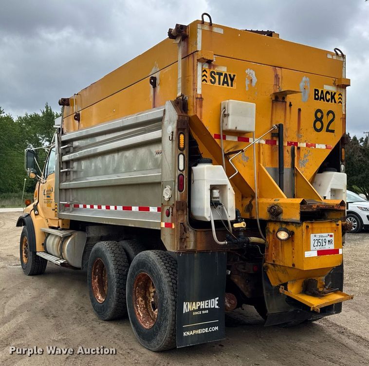 image for item EF2035 2001 Sterling LT8500 dump truck