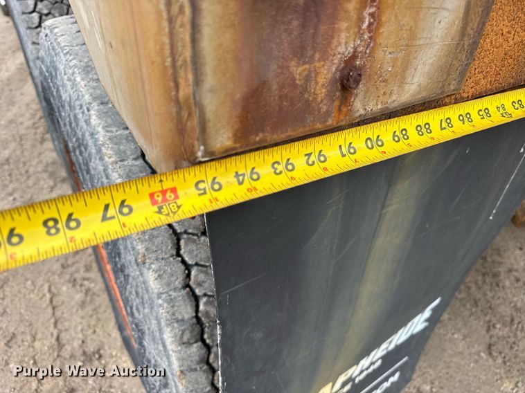 image for item EF2035 2001 Sterling LT8500 dump truck