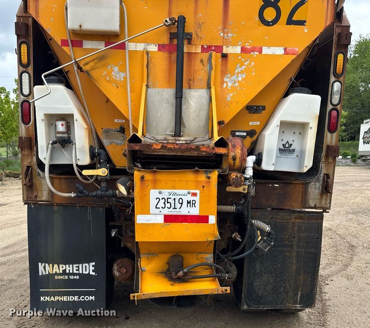 image for item EF2035 2001 Sterling LT8500 dump truck