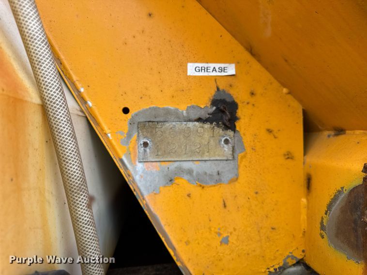 image for item EF2035 2001 Sterling LT8500 dump truck