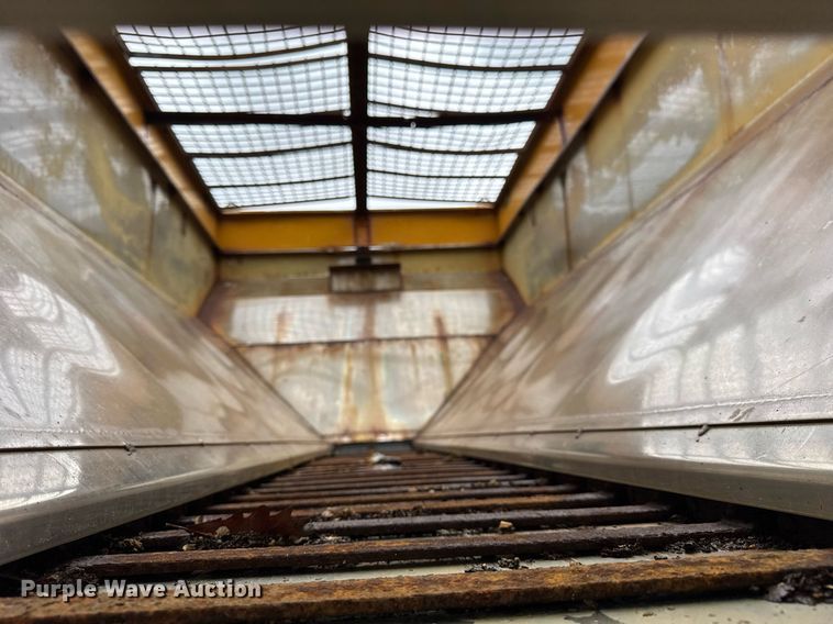 image for item EF2035 2001 Sterling LT8500 dump truck