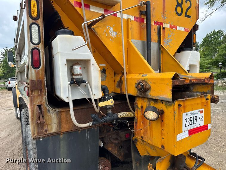 image for item EF2035 2001 Sterling LT8500 dump truck