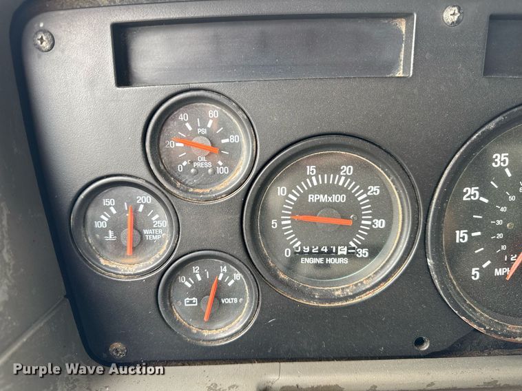 image for item EF2035 2001 Sterling LT8500 dump truck