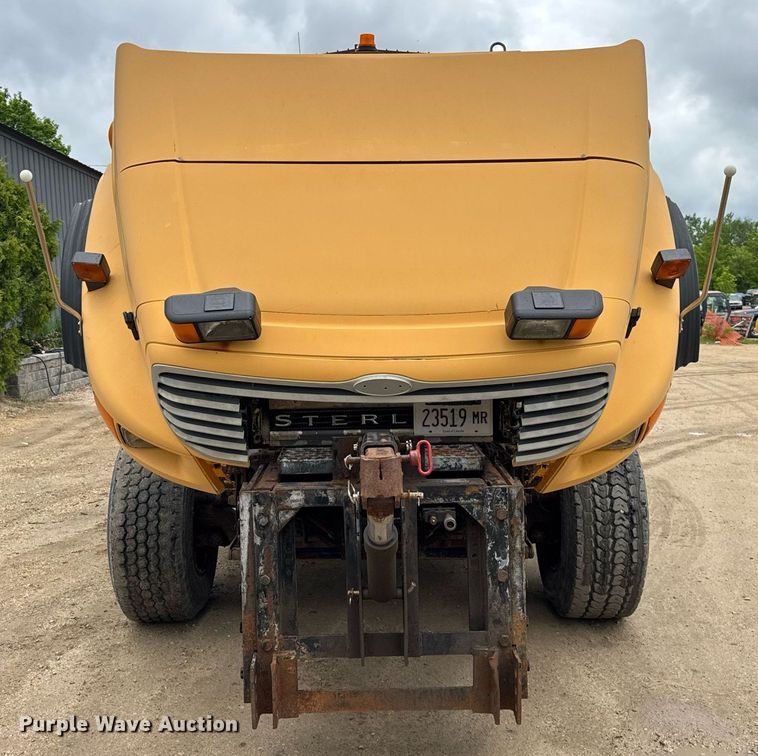 image for item EF2035 2001 Sterling LT8500 dump truck