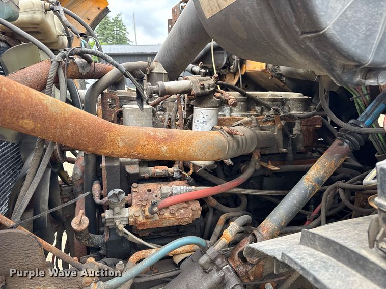 image for item EF2035 2001 Sterling LT8500 dump truck