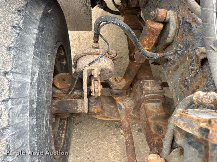 image for item EF2035 2001 Sterling LT8500 dump truck