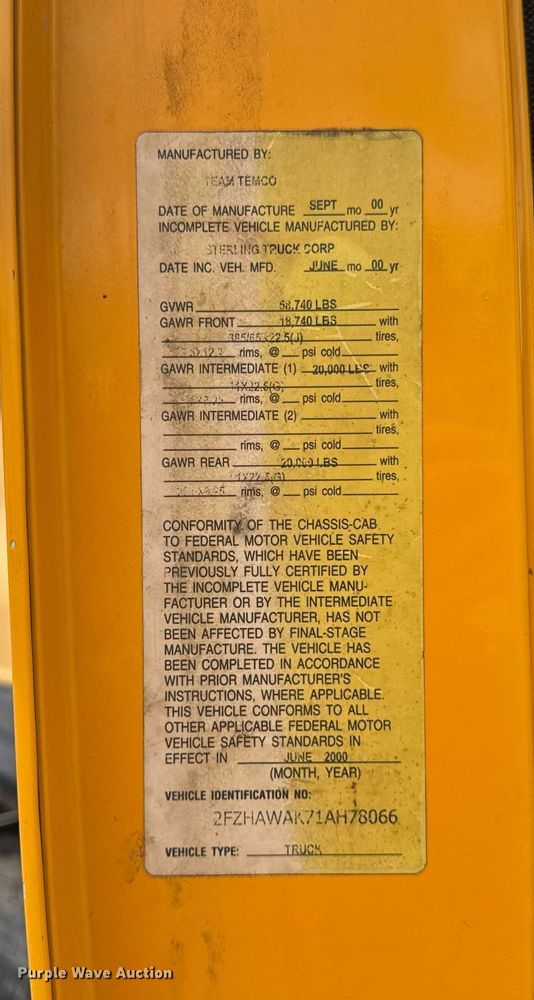 image for item EF2035 2001 Sterling LT8500 dump truck