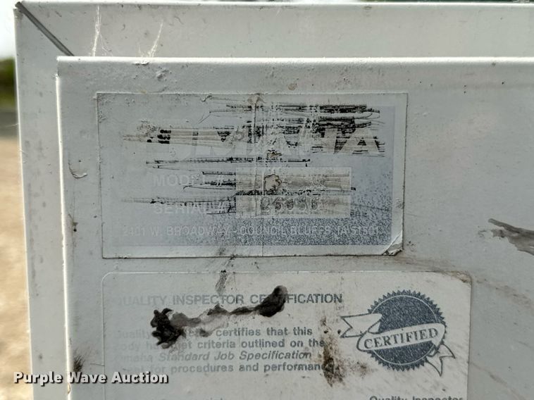 image for item EF2047 2001 Ford F550 utility / service truck