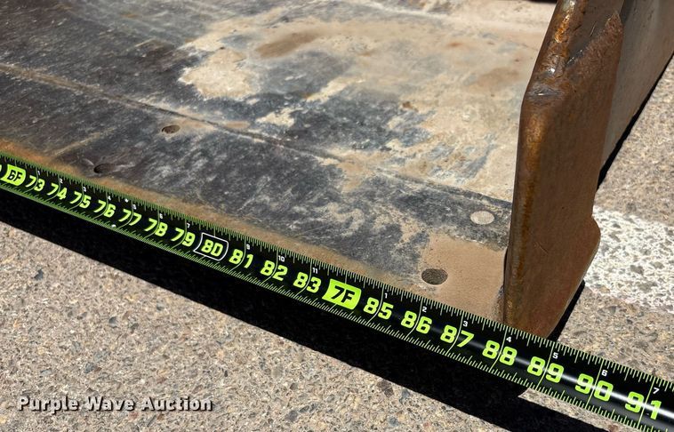 image for item EF3050 2001 Caterpillar 420D backhoe