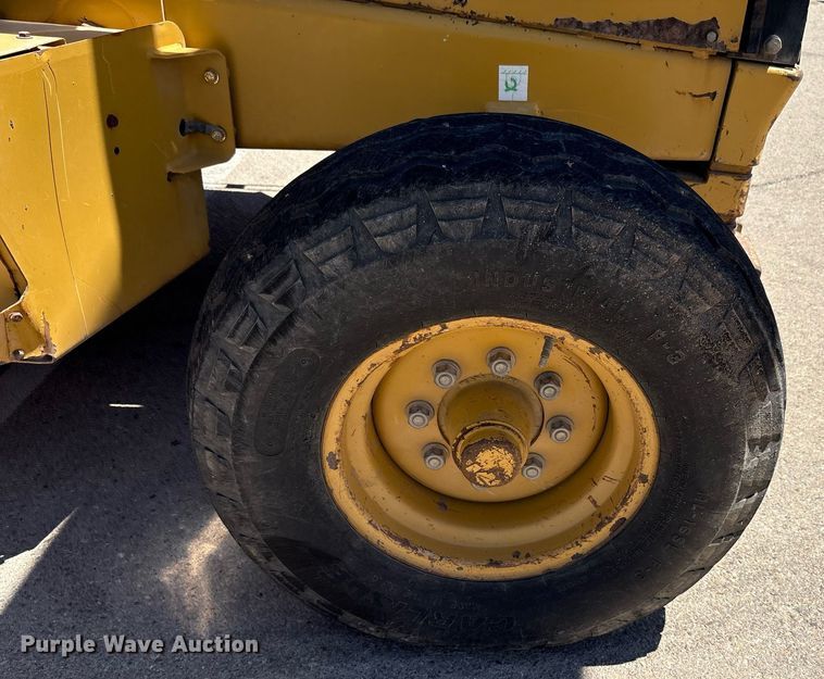 image for item EF3050 2001 Caterpillar 420D backhoe