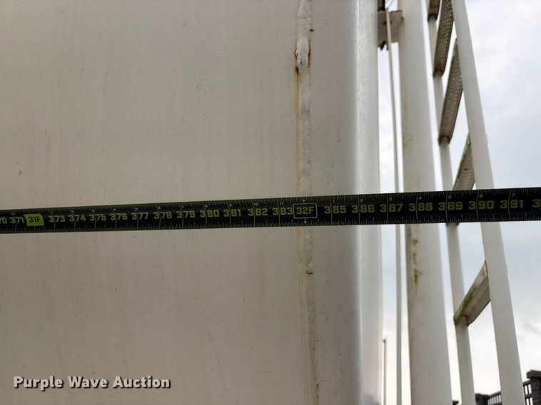 image for item EF3116 2012 Klein KPT-120 portable water trailer