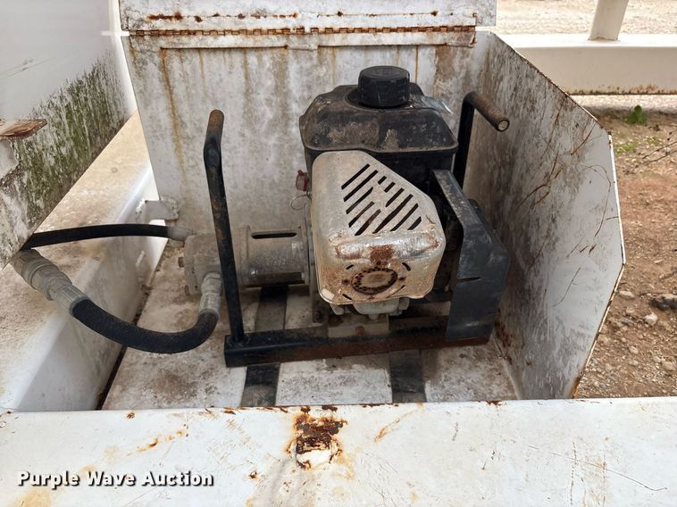 image for item EF3116 2012 Klein KPT-120 portable water trailer