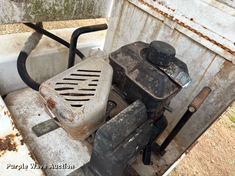 image for item EF3116 2012 Klein KPT-120 portable water trailer