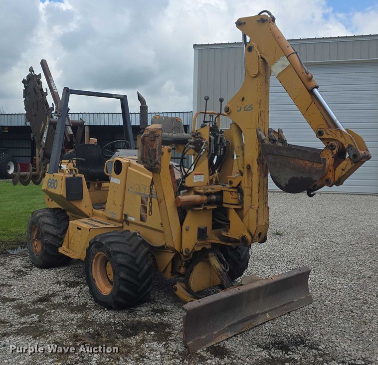 image for item EF3502 1998 Case 660 trencher