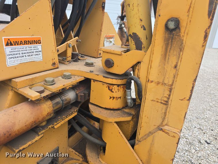 image for item EF3502 1998 Case 660 trencher