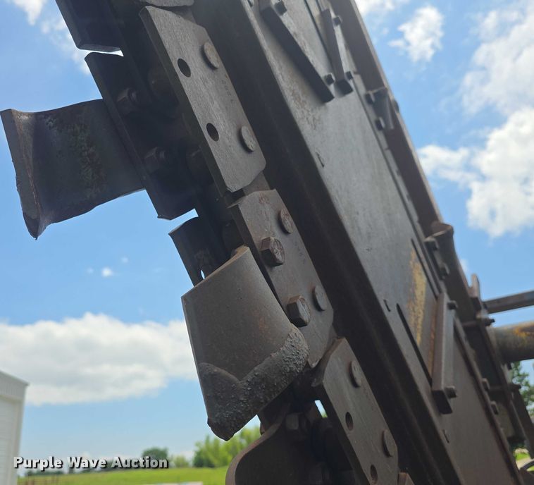 image for item EF3502 1998 Case 660 trencher