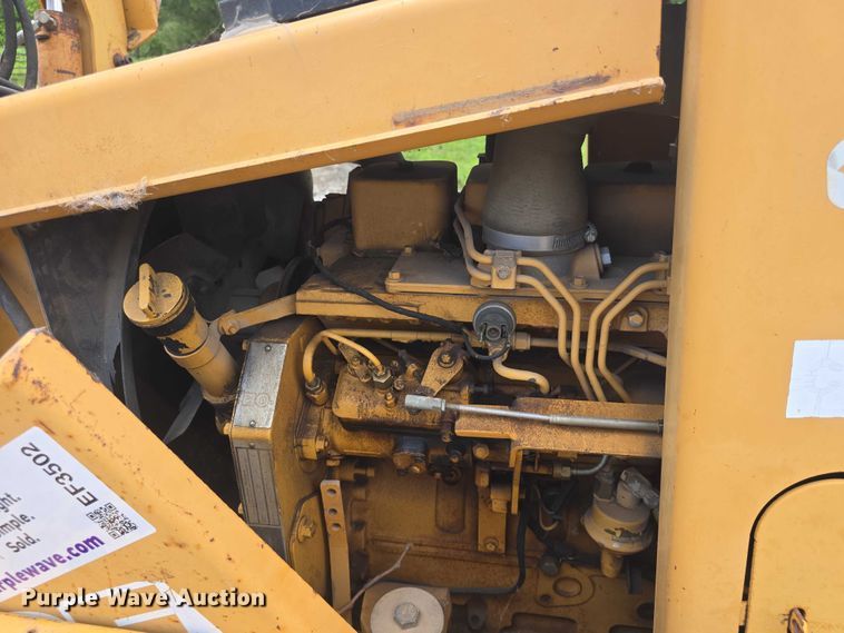 image for item EF3502 1998 Case 660 trencher