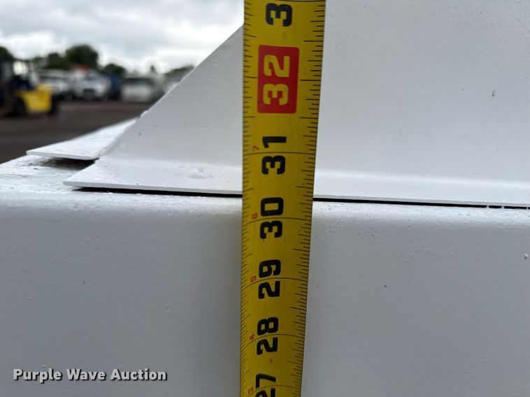 image for item EG5859 Ring-O-Matic 1000-T hydraulic pit cleaner