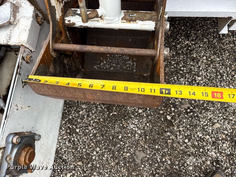 image for item EG5859 Ring-O-Matic 1000-T hydraulic pit cleaner