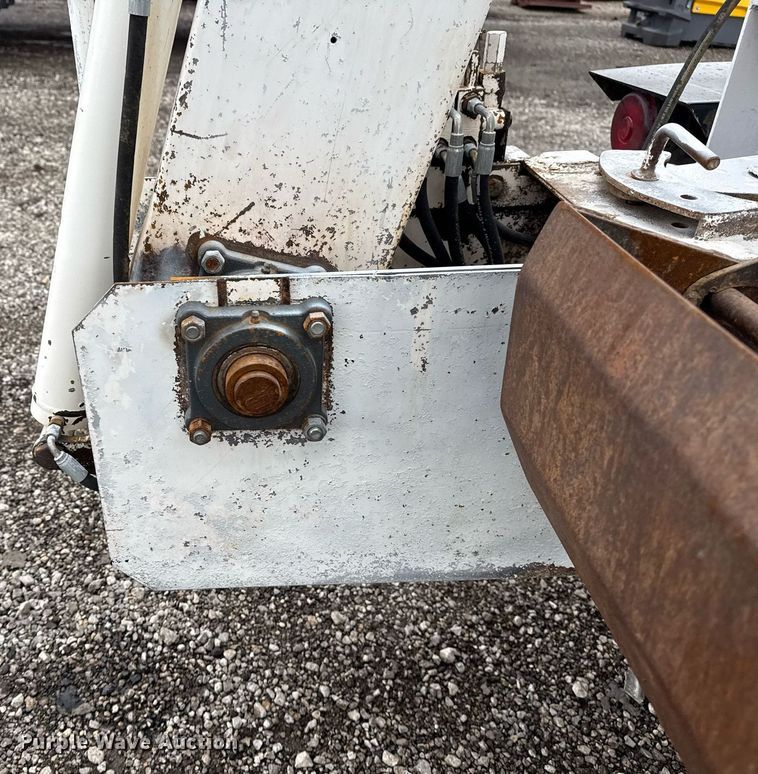 image for item EG5859 Ring-O-Matic 1000-T hydraulic pit cleaner