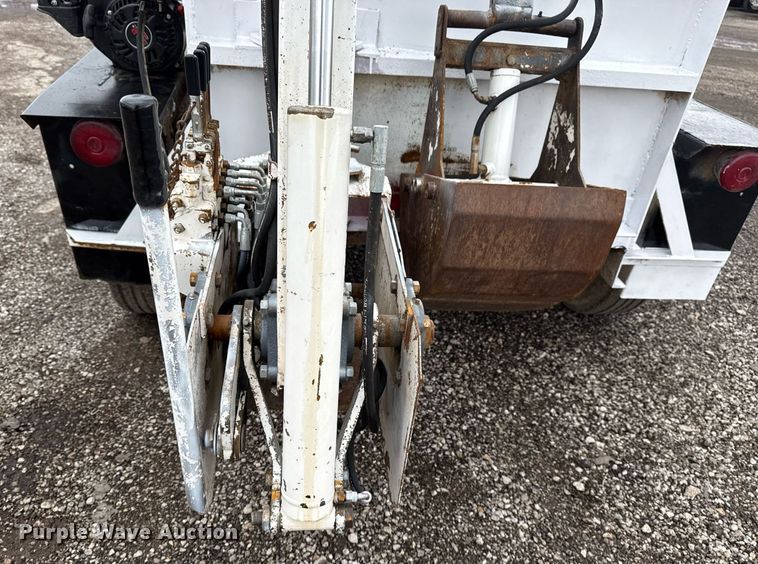 image for item EG5859 Ring-O-Matic 1000-T hydraulic pit cleaner