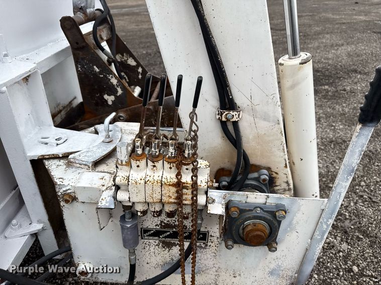 image for item EG5859 Ring-O-Matic 1000-T hydraulic pit cleaner