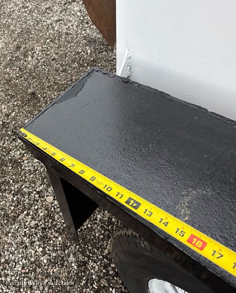 image for item EG5859 Ring-O-Matic 1000-T hydraulic pit cleaner