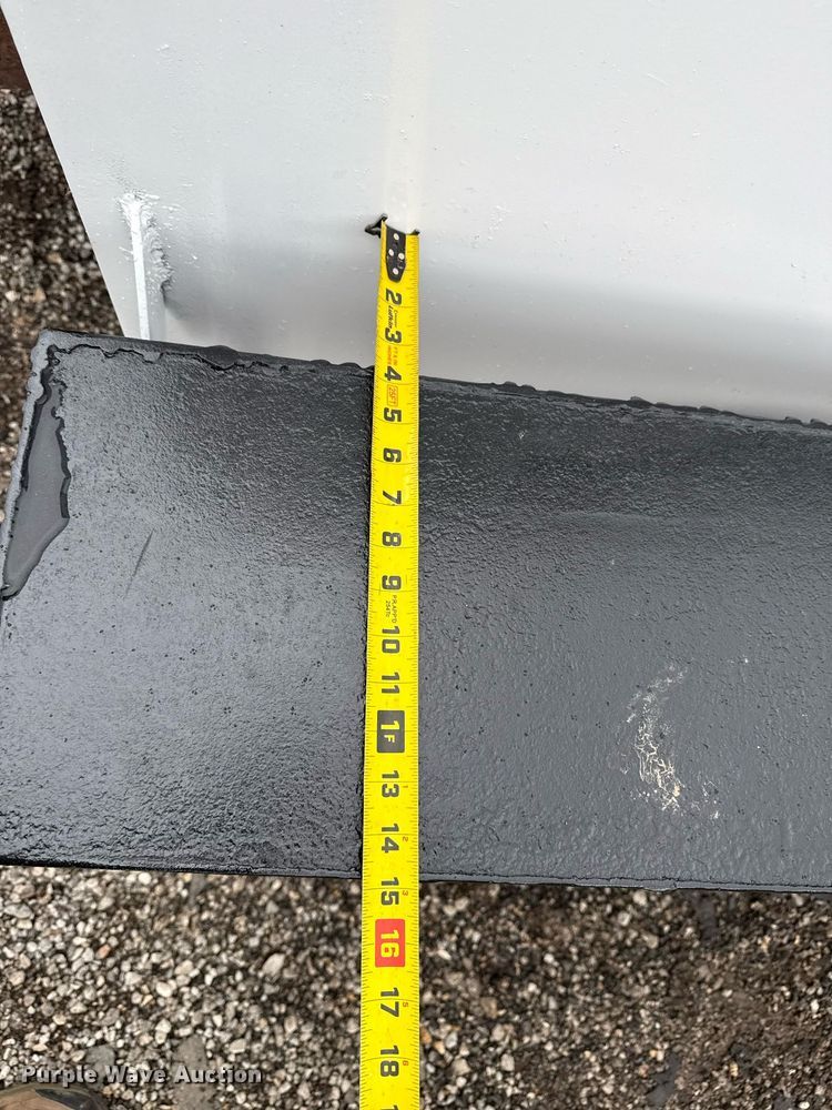 image for item EG5859 Ring-O-Matic 1000-T hydraulic pit cleaner