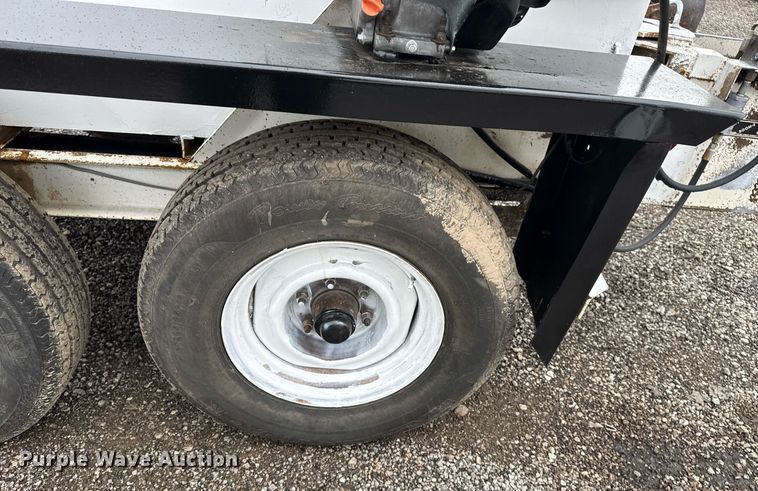 image for item EG5859 Ring-O-Matic 1000-T hydraulic pit cleaner